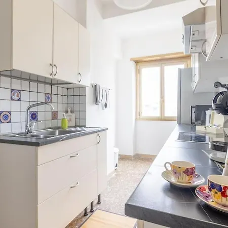 公寓 Ambra's Bright *